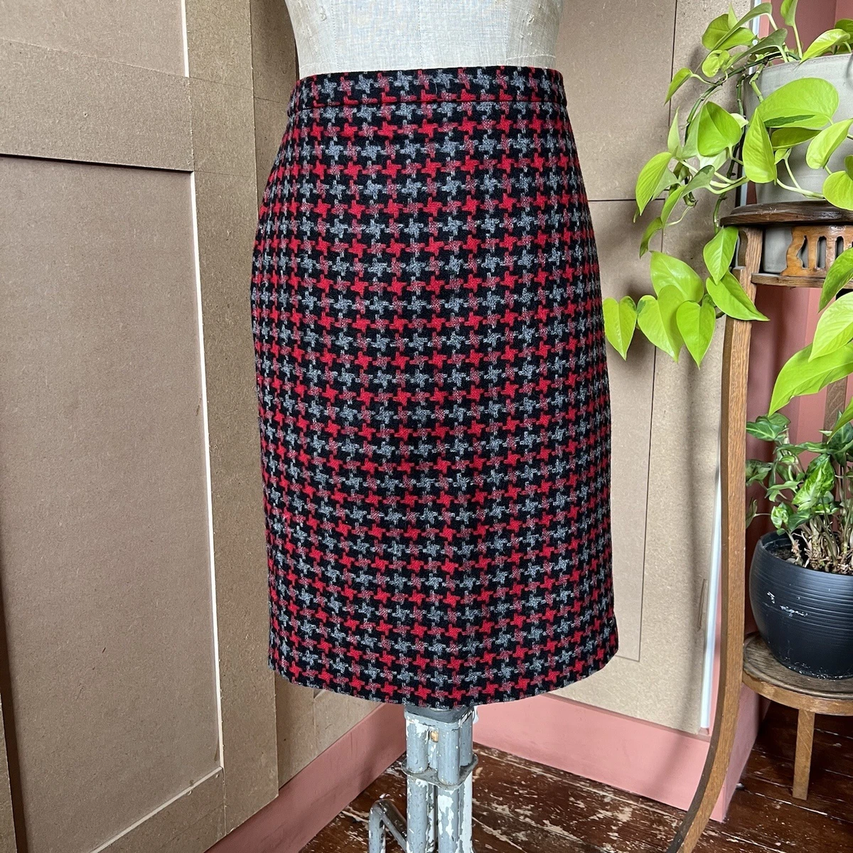 Tweed skirt size clearance 12