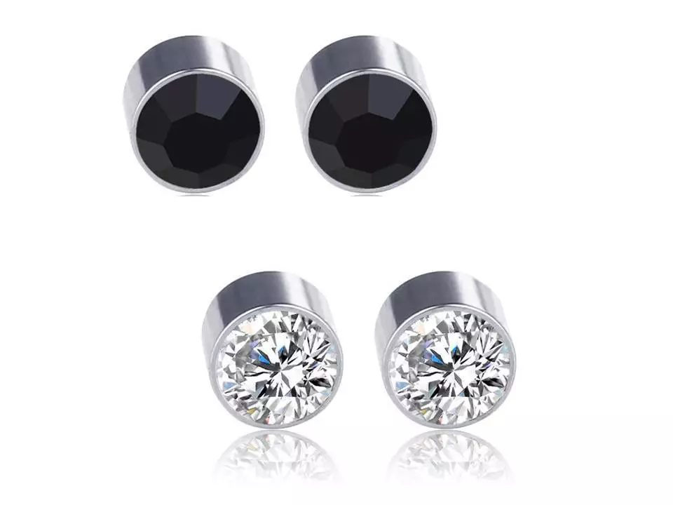 1 PAIR MAGNETIC CLIP ON,DIAMANTE,EAR/NOSE,STUDS EARRINGS for Men Women