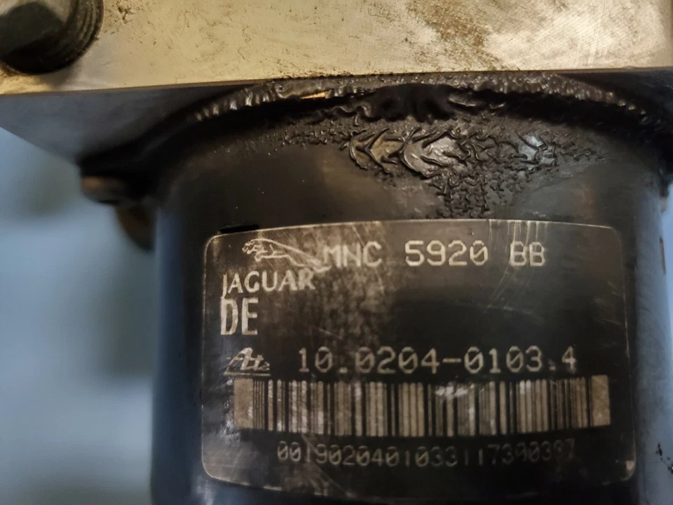 1997 1998 1999 JAGUAR XK8 XJ8 VANDEN PLAS ABS MODULE LNC2210BD MNC5920BB - Image 3 of 3