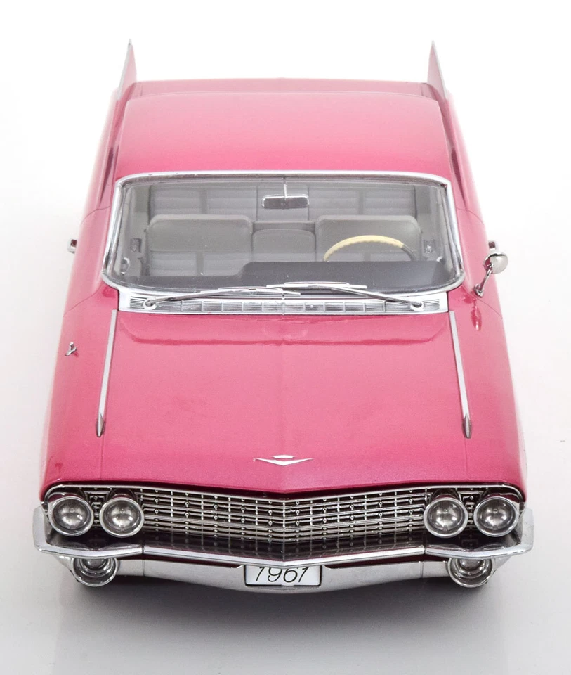 KK Scale 1:18 CADILLAC SERIES 62 COUPE DEVILLE 1961 PINK METALLIC - KKDC181254 - Immagine 4 di 4
