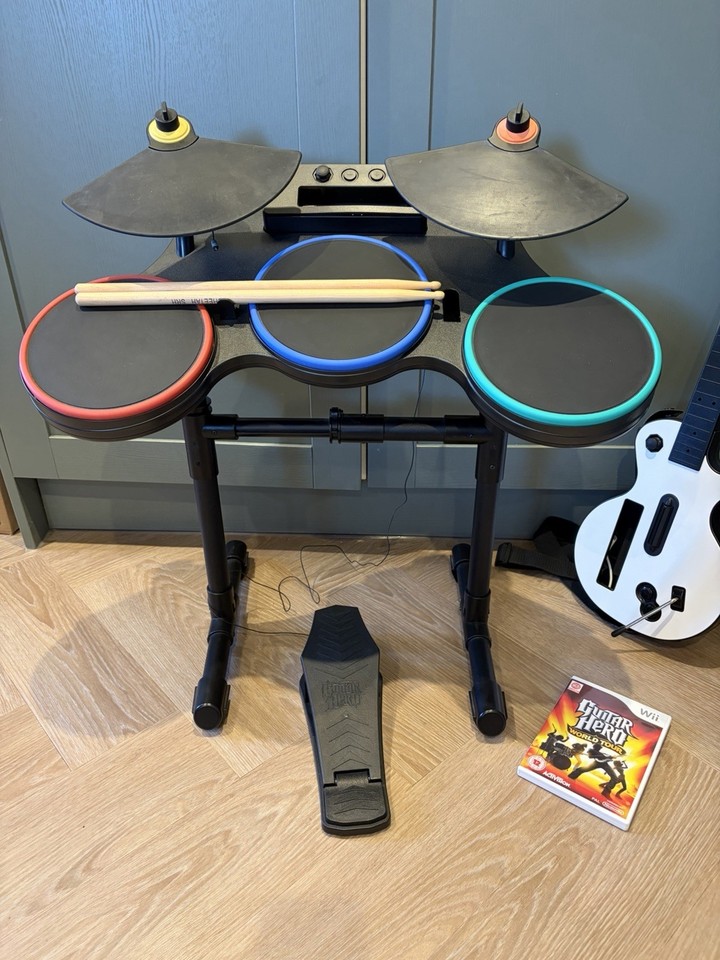 Guitar Hero Wii Game With Gibson Guitar And Drumset (See Description ...