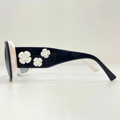CHANEL 5113-A Camellia Flower Sunglasses Coco Mark White Navy Blue