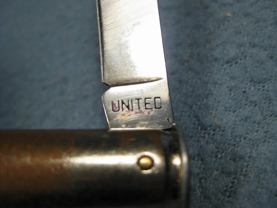 Vintage United UTC. UC.864 Italy 30-06 Shell Knife 4 3/4" Long - Image 3 of 4