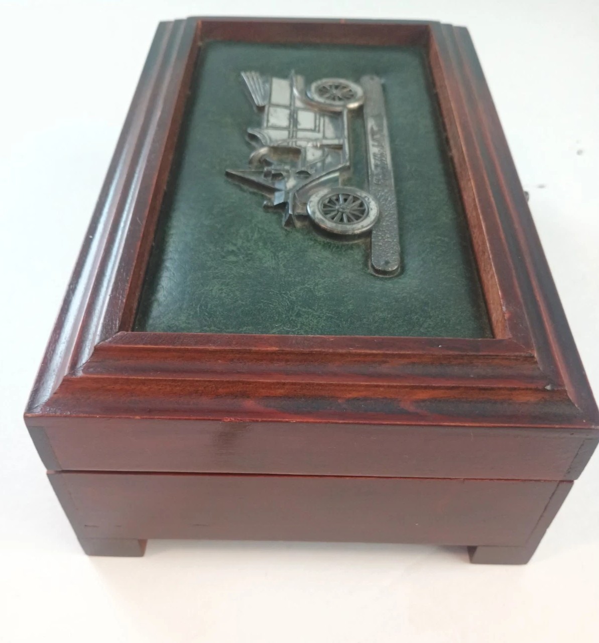 Vintage Men's Wooden Radio Jewelry Box With 1908 Ford Model T Inlay Vinyl Top