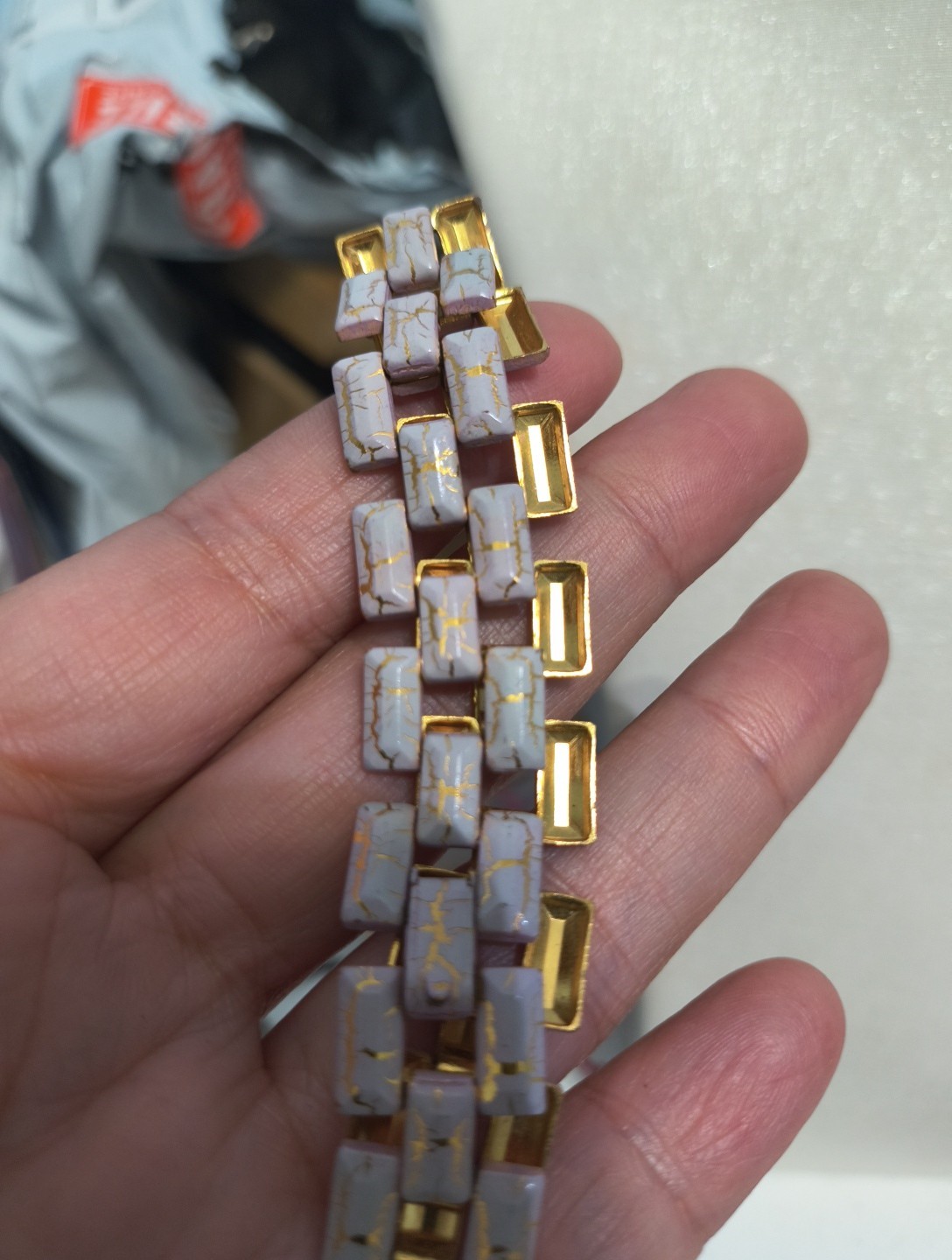 This Is  Gold Quartz Rectangular Link Bracelet. 7… - image 3