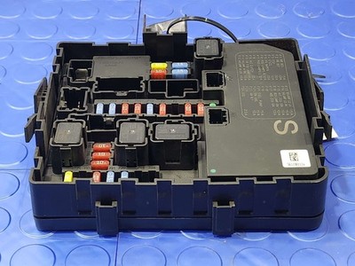 11-12 Infiniti QX56 IPDM Intelligent Power Distribution Module OEM 284B7-1LA0A