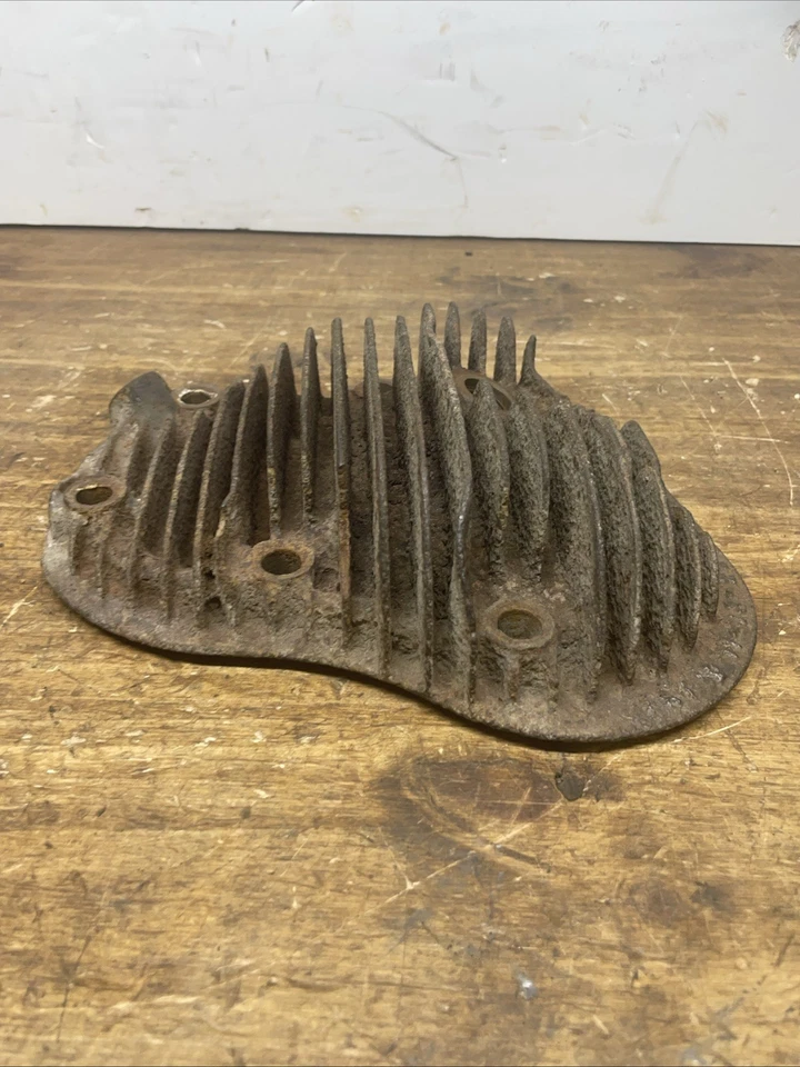 Culata trasera Harley Davidson VL 7 pernos hierro fundido OEM original Foto 2 de 4