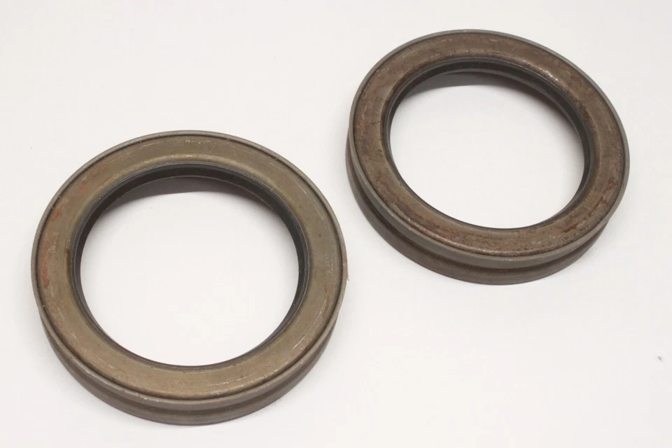 Pair NOS Vintage Truck Wheel Oil Seals Parts GMC Ford Dodge Chevrolet 6638S - Image 4 of 4