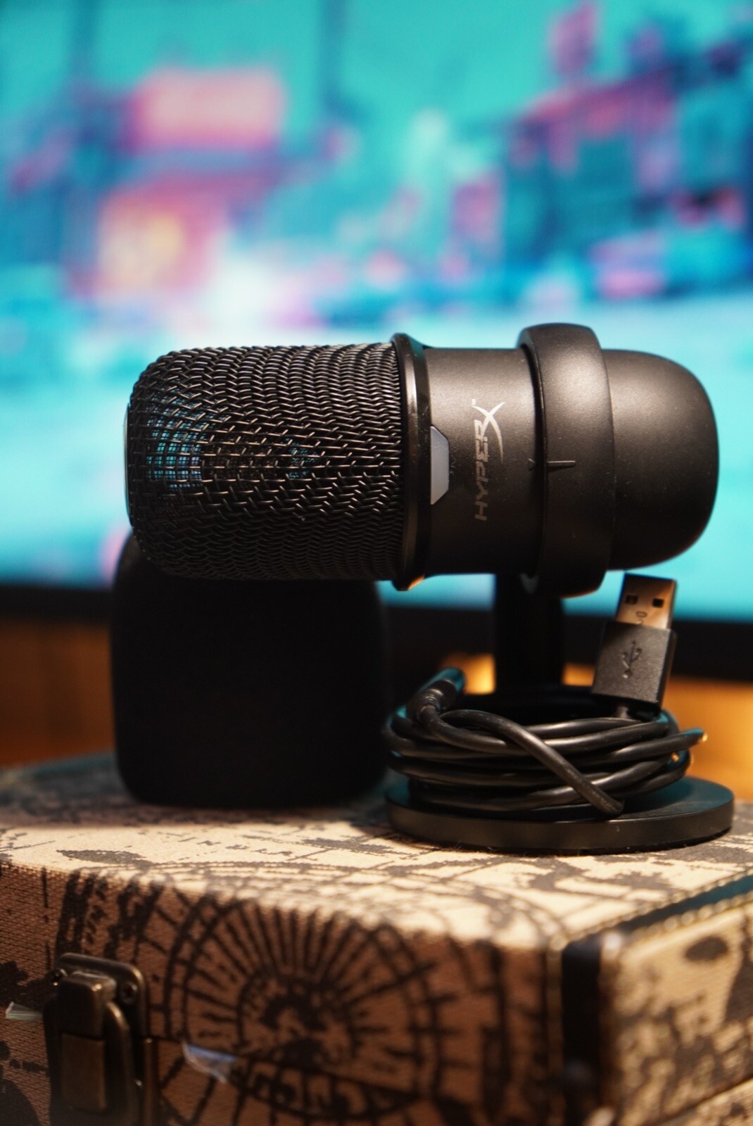 HyperX Solocast Gaming wired Microphone with Condenser and Wind Guard