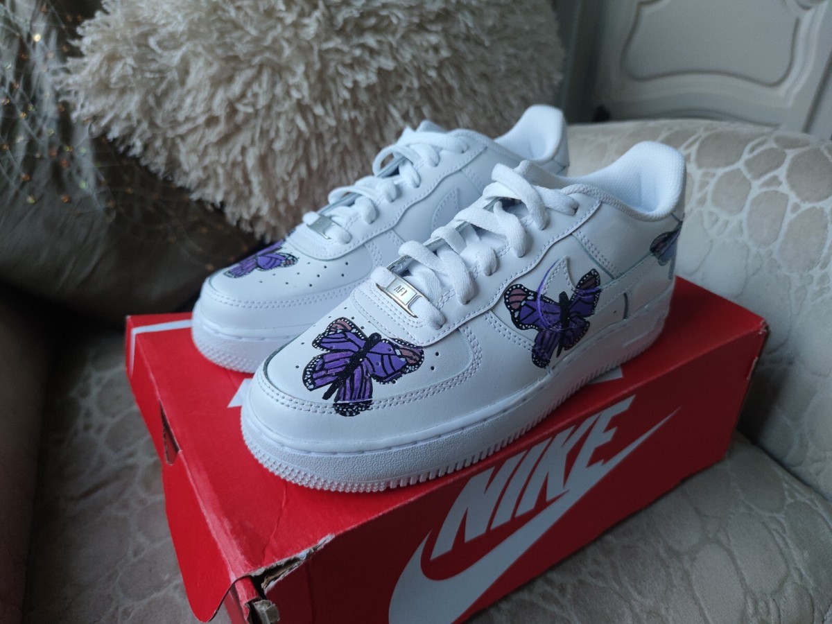 nikes butterfly