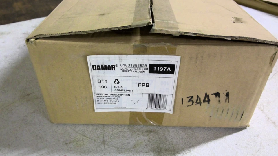 DAMAR 1197A CAJA DE 100 BOMBILLAS HALÓGENAS DE CUARZO TRANSPARENTE INUNDACIÓN MR16 FPB NUEVO EN CAJA Foto 3 de 3