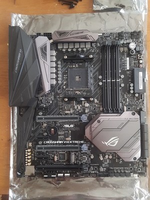 ASUS X370 ROG CROSSHAIR VI EXTREME Motherboard PCIE 3x2, 2x3 AM4 4x DDR4 M.2x2