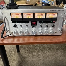 Vintage DAK MARK X  SSB  RADIO TELEPHONE W/ microphone 