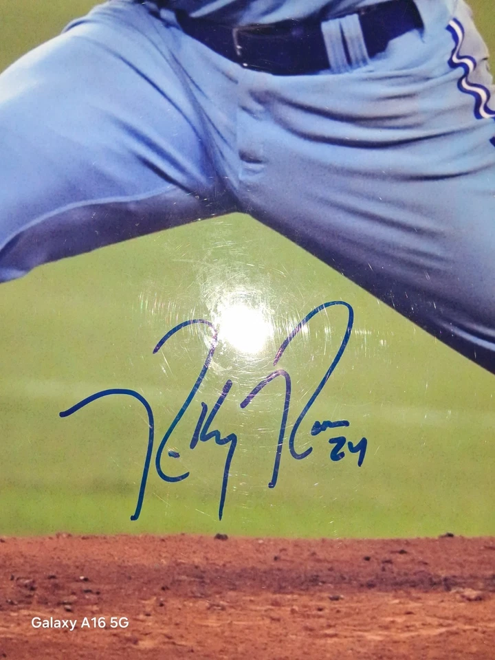 Fotos autografiadas autenticadas de Toronto Blue Jays 16x20 y 8x10 RICKYROMERO #JP Foto 2 de 4