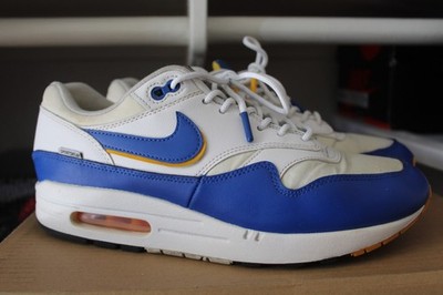 Size 9.5 - Nike Air Max 1 SE Windbreaker