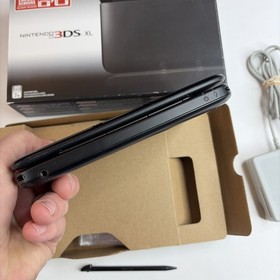 Nice! Nintendo 3DS XL Handheld Console SPR-001 Black US Model In Box