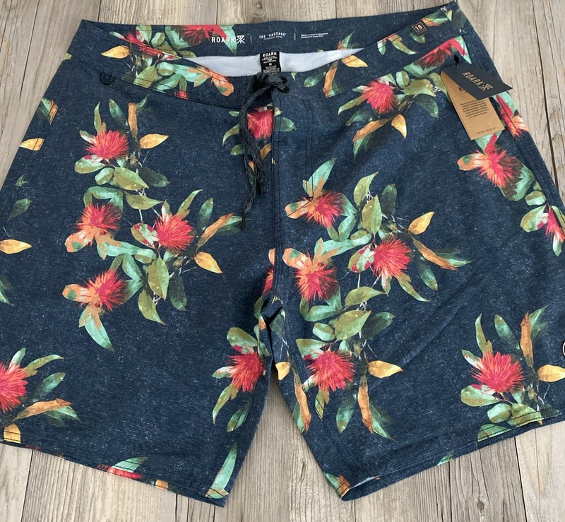 Roark Passage 18” La Selva Floral Hemp Blend Boardshorts 38 NWT