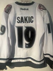 AVALANCHE NHL JOE SAKIC SIGNED  Colorado Avalanche JERSEY with PSA COA HOF