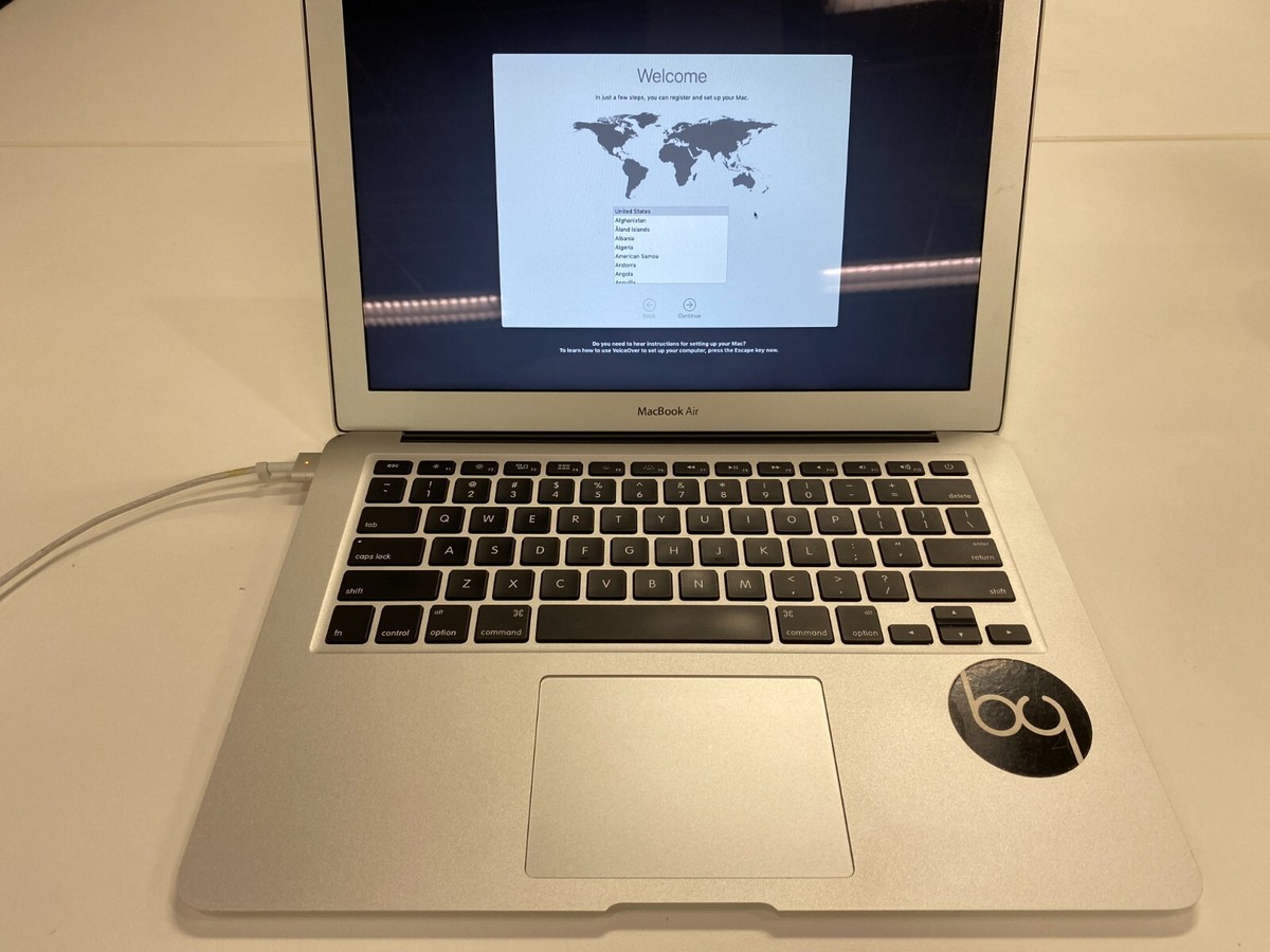 Apple MacBook Air 13'' 2015 - 1.6GHz i5, 8GB RAM, 128GB SSD | eBay
