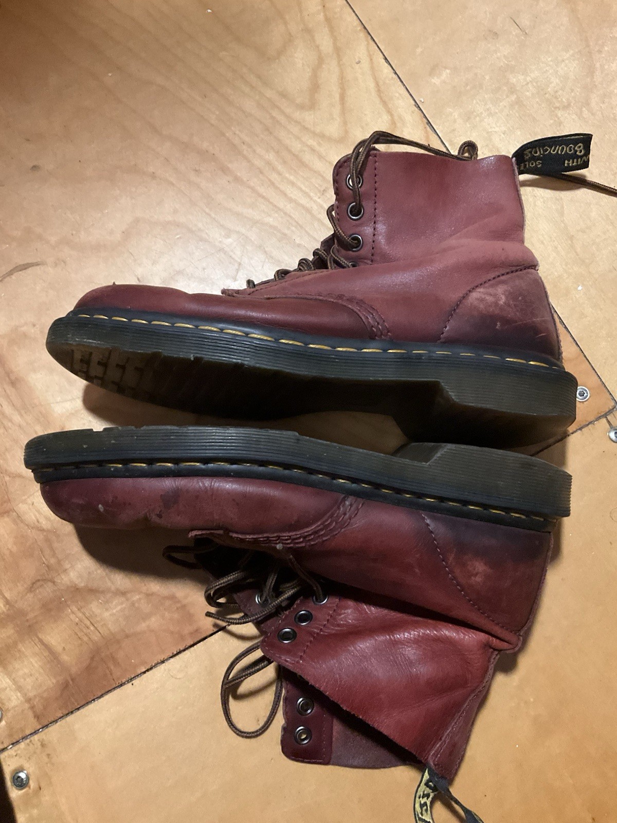 Doc Martens burgundy leather Air Wair Bouncing Soles Boots 11" please read