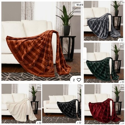 Life Comfort, 60''x70'' Etched Stripe Luxe Velvet Throw Blanket (Choose Color)