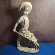 Lladro Wheelbarrow W/ Flowers Boy #1283  Retired Figurine