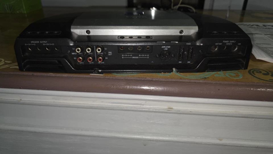 Amplificador de potencia para coche Alpine MRV-F345 V12 4 canales muy bueno Foto 3 de 4