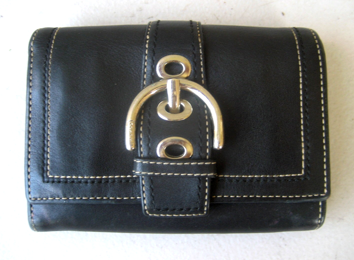 Vintage Coach Soho Buckle Bifold black Leather Wallet Excellent | eBay
