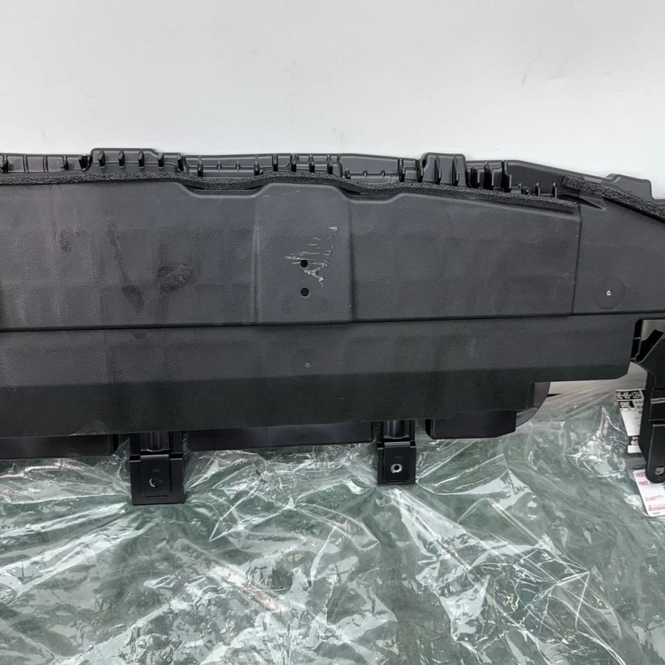 2019-2021 雷克萨斯 ES350 ES300H 前保险杠下发动机防护罩 52618-06090 — 第 4/4 张图片