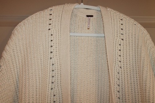FREE PEOPLE Womens Beige Tan Ivory Cream Cotton Knit SWEATER Coat CARDIGAN M - Picture 2 of 4