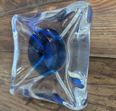Vtg MCM Blue PAUL KEDELV Signed FLYGSFORS Coquille Art GLASS BOWL