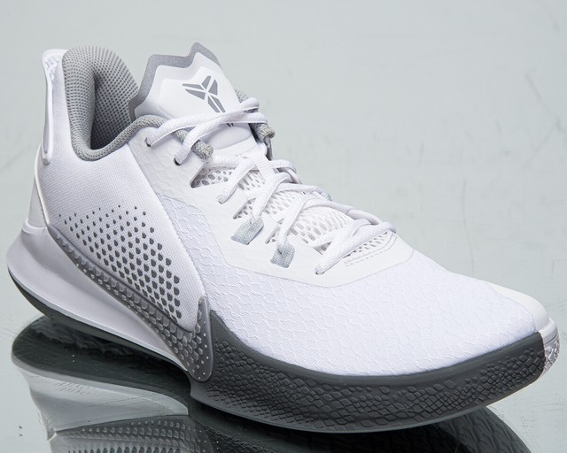 kobe venomenon 6 white