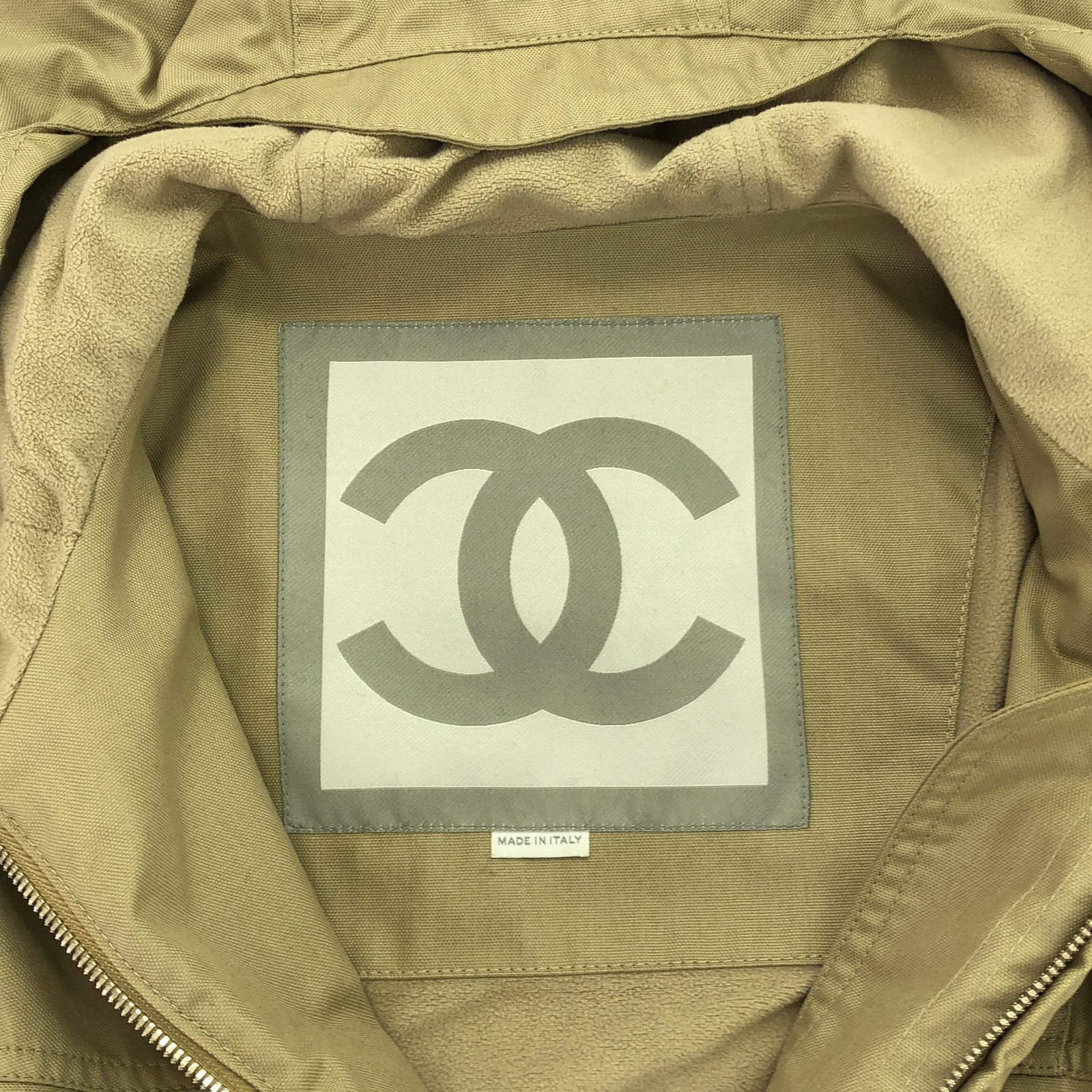 ALTRA CHANEL Cappotto lungo manica logo felpa con cappuccio P20000V11805 poliestere beige usato don