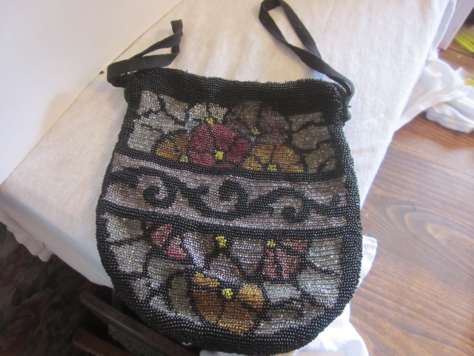 Antique Vintage Beaded Purse 1920’s Flowers Gem