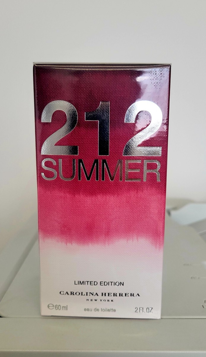 Carolina Herrera 212 香水 60ml Amazon.co.jp: キャロライナヘレラ 212 EDT 60ml : ビューティー