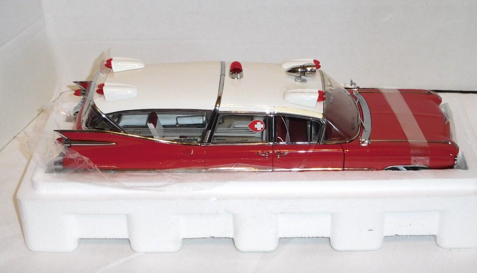 SUNSET COACH PRECISION 1959 CADILLAC CROWN ROYALE AMBULANCE RED NEW NO BOX - Image 4 of 4