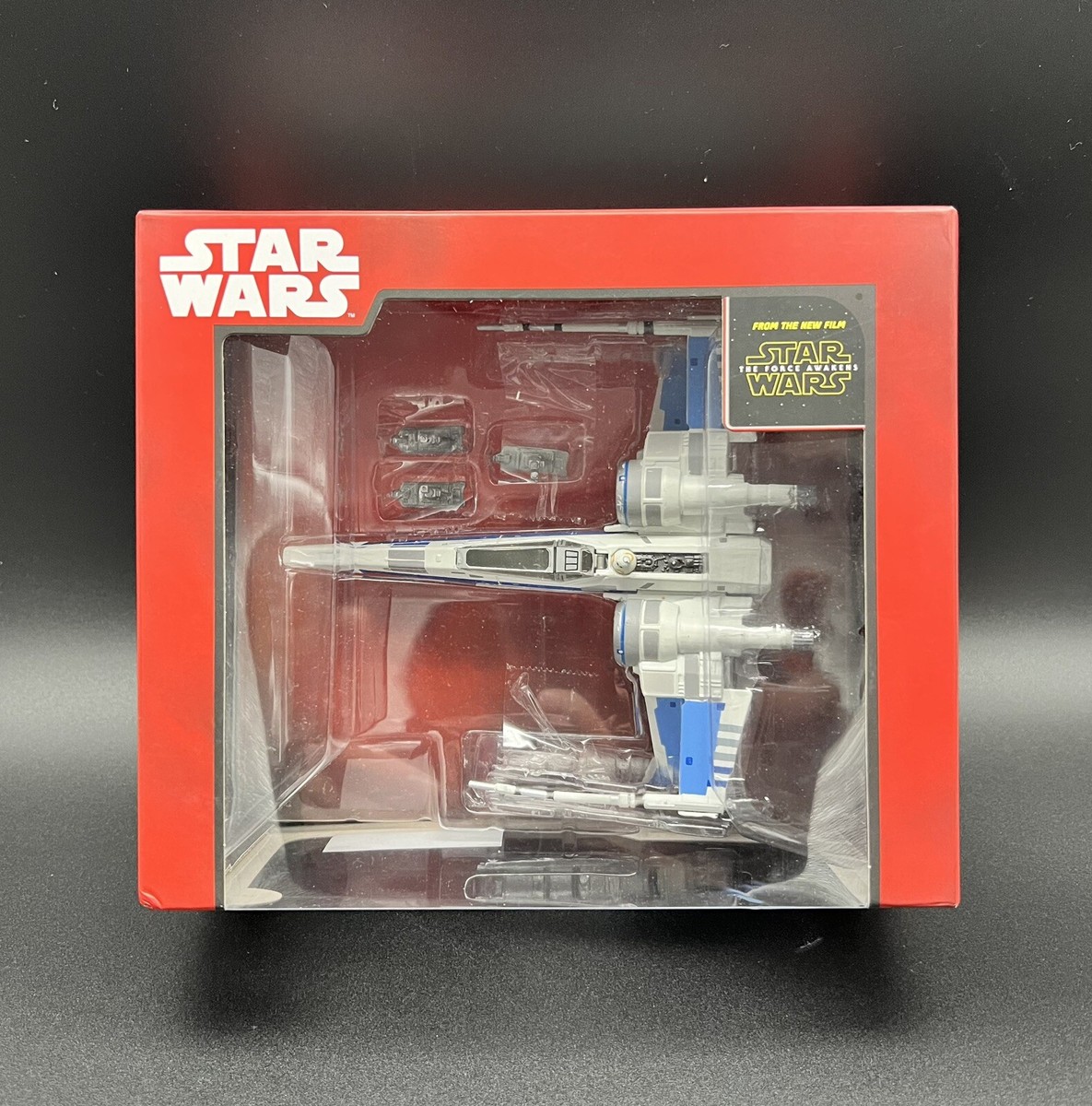 Disney Star Wars The Force Awakens Resistance X-Wing Fighter Die Cast  Vehicle