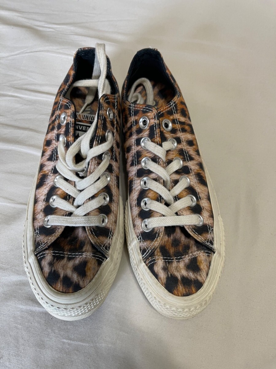 Converse all star preowned brown cheetah print size