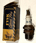 FISK SPARK PLUG NOS  VINTAGE  GAS AND OIL CAN COMPANY ADVERTISING