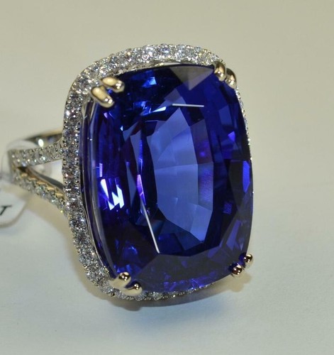Tanzanite Stone 40.1CT in 925 Sterling Silver Ring With 2.3CT Shiny Diamond Ring - Picture 3 of 10