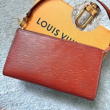 LOUIS VUITTON Epi Pochette Accessoires Leather Pouch Brown