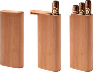 Woodronic Cigar Case, Solid Cedar Wood Cigar Travel Case with Magnetic Closure 3