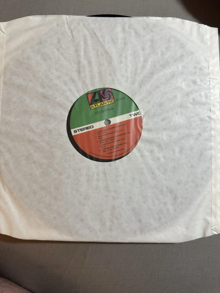 Led Zeppelin - Led Zeppelin Vinyl, LP, Album, Reissue, Remastered, 180 Gram - Image 3 of 4