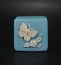 Vintage Blue Trinket Box 1974 Design Gifts International 1.75โ Made in the USA