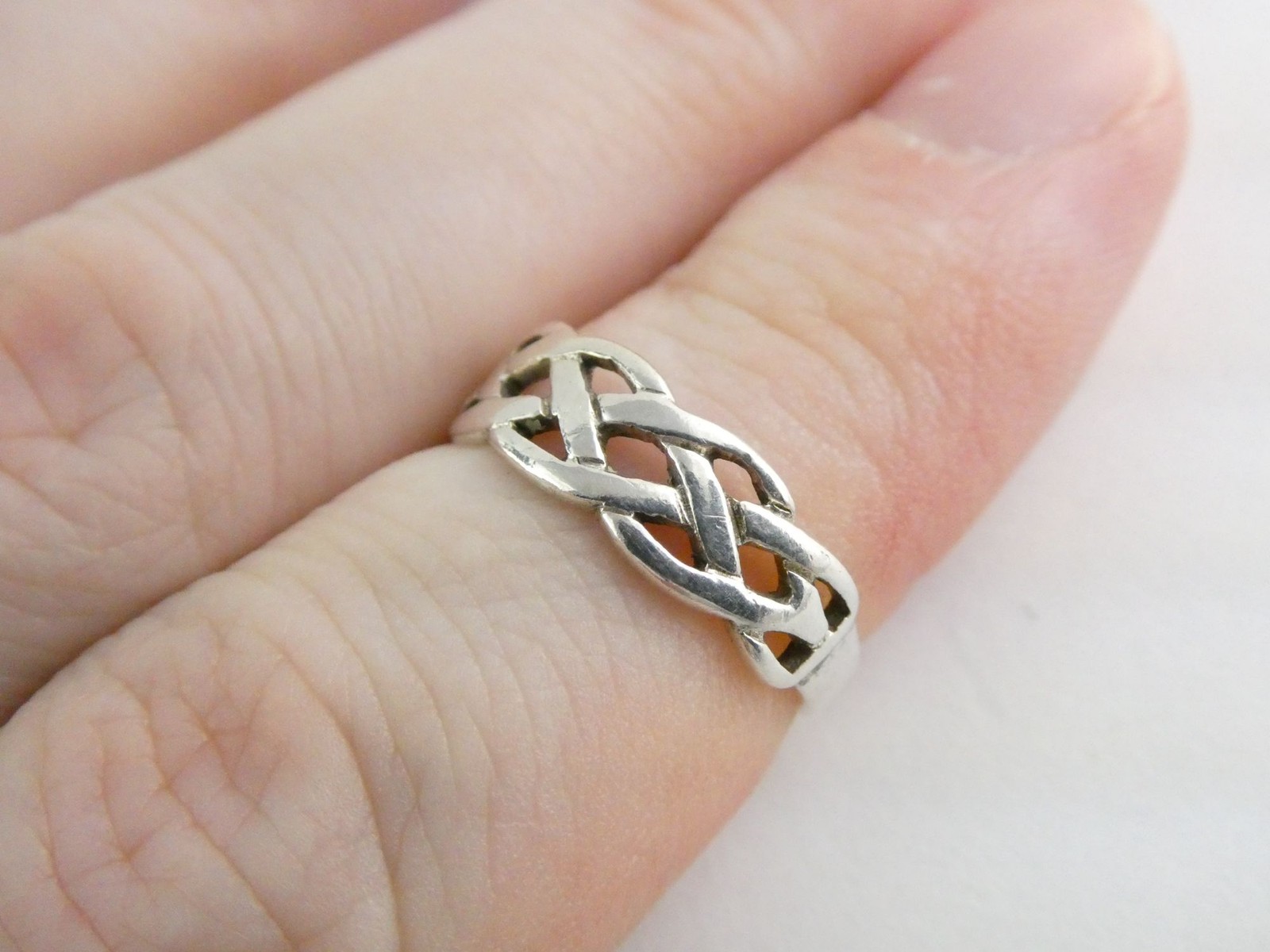 LS Irish Sterling Silver Celtic Knot Band Ring 925 Si… - Gem