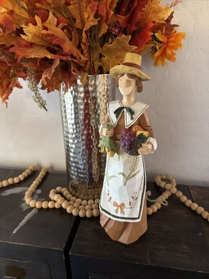 Far East Distributors Cubist Pilgrim Women Holding Fruit And Corn With Hat