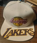 Mitchell & Ness LA Lakers  Two Tone Snapback Hat NEW — photo 1