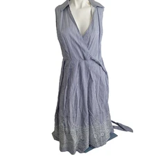 Ivanka Trump size 4 dress striped embroidered sheath belt lining v-neck