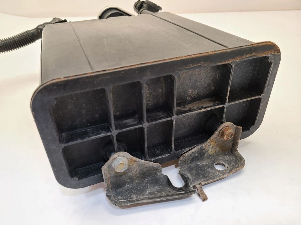 2011 TOYOTA CAMRY Fuel Vapor Canister  - Image 4 of 4