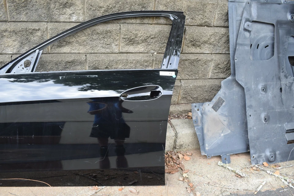 2014-2016 MERCEDES BENZ E550 前左门工厂原始设备制造商 — 第 3/4 张图片